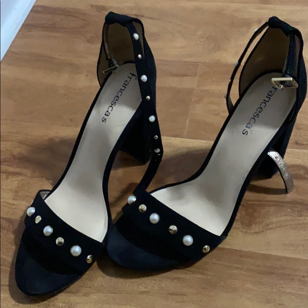 Heels - Picture 2 of 3